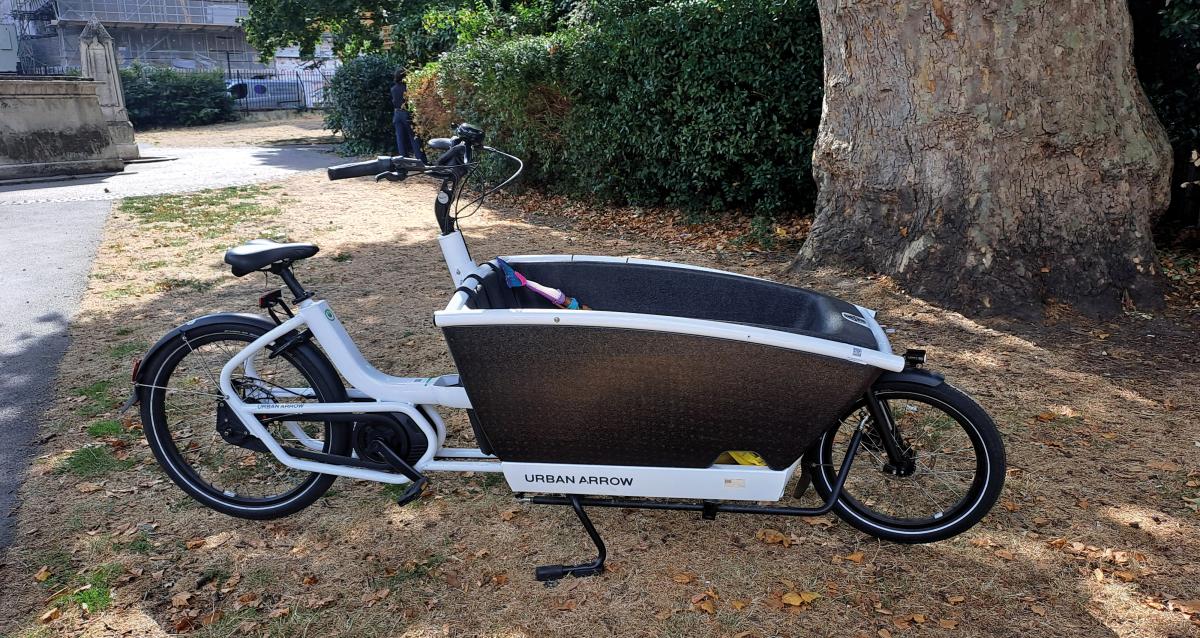 Arrow cargo bike discount